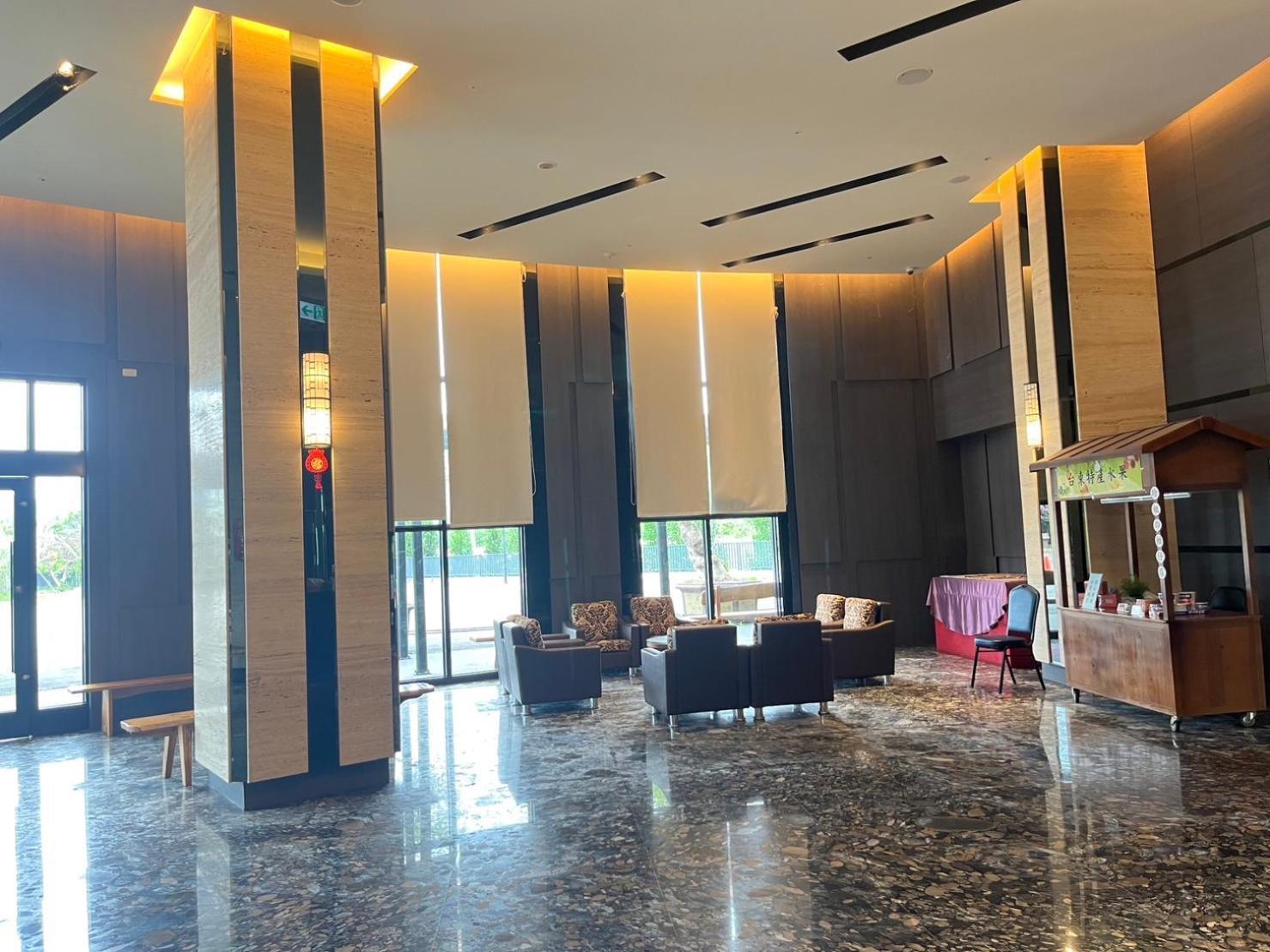 Hotel 綺麗商旅園區館 T'ai-tung Esterno foto