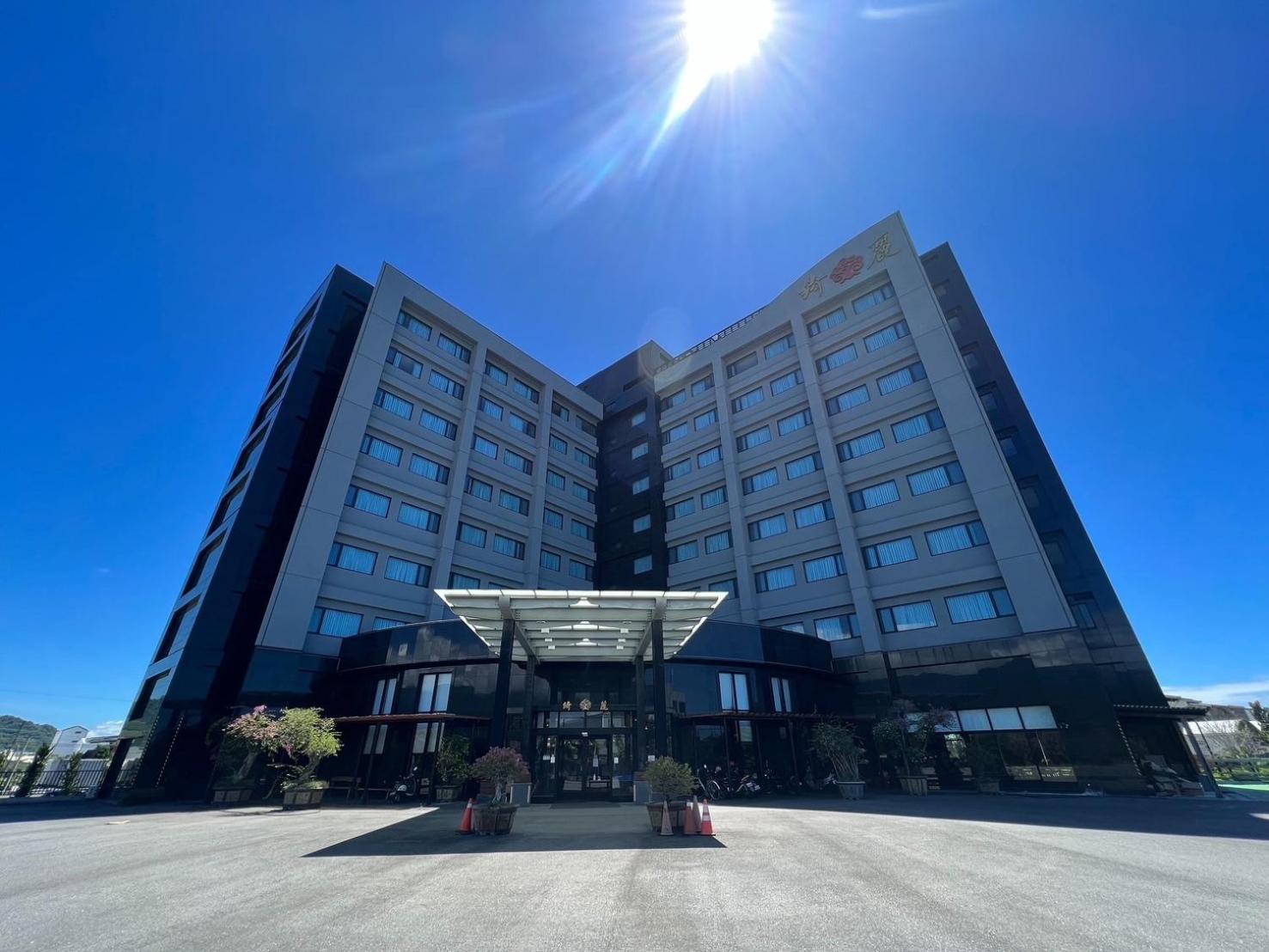 Hotel 綺麗商旅園區館 T'ai-tung Esterno foto