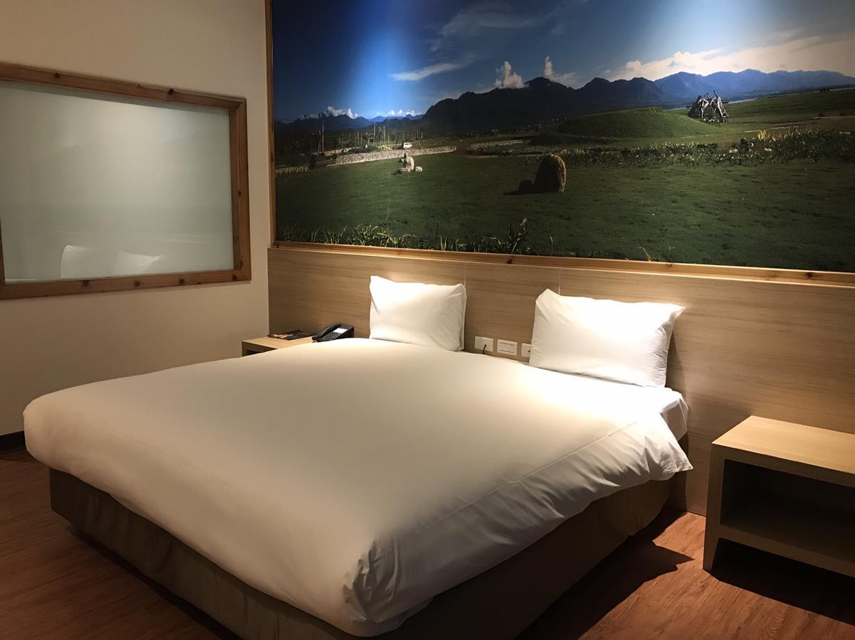 Hotel 綺麗商旅園區館 T'ai-tung Esterno foto