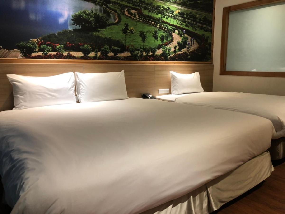 Hotel 綺麗商旅園區館 T'ai-tung Esterno foto